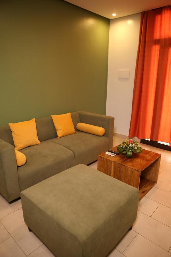 Au Bord De L'Eau Hotel Bamako Exterior foto